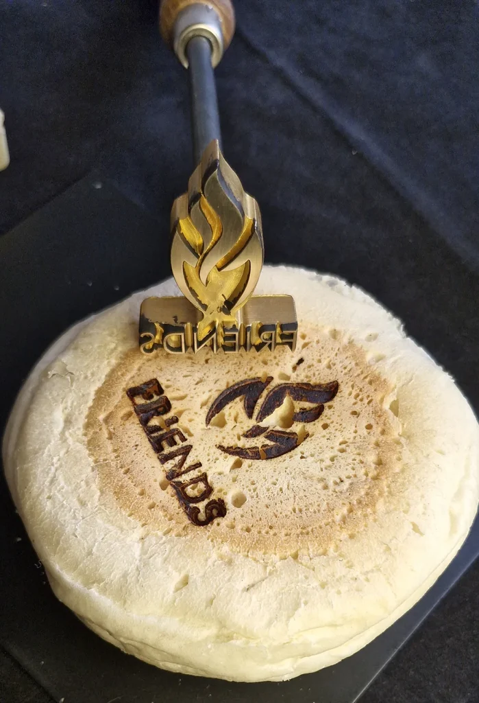 مهر داغی همبرگر داغی نان